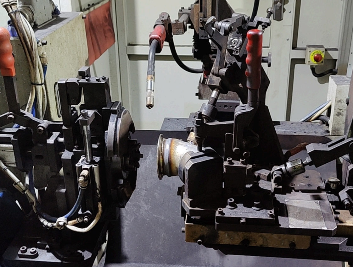 Passenger Vehicle Weld Line Introduction