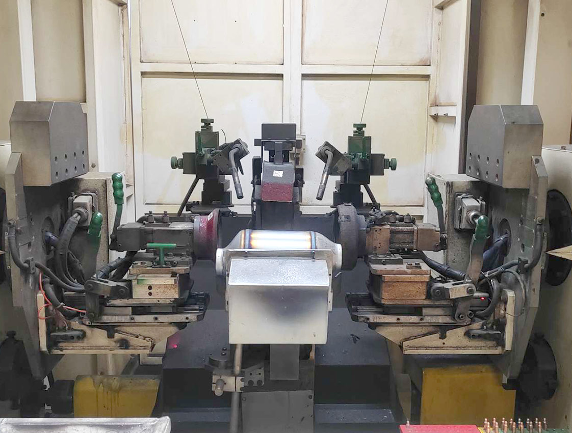 Passenger Vehicle Weld Line Introduction