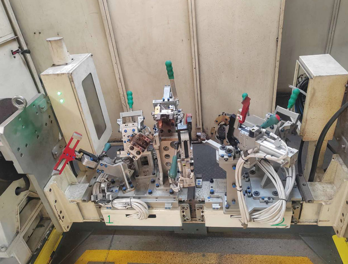 Passenger Vehicle Weld Line Introduction